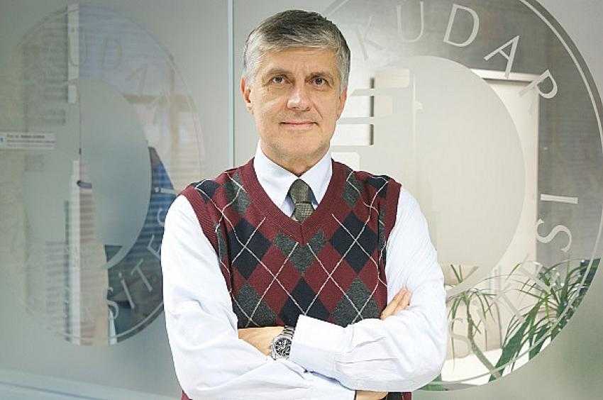 “Kronik Hastalıkları Olanlar Grip Aşısı Yaptırmalı” 