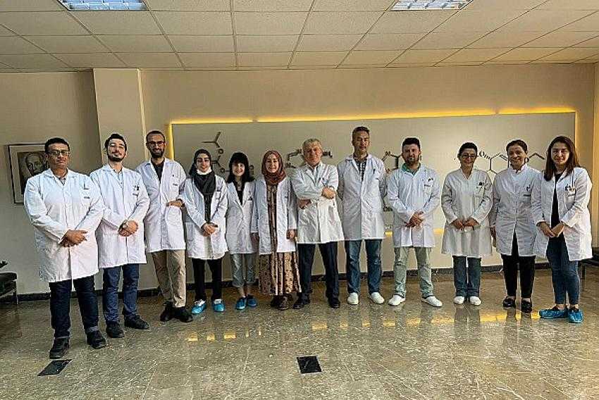 Türk Bilim İnsanlarından Yerli Ve Milli Covid-19 İlacı