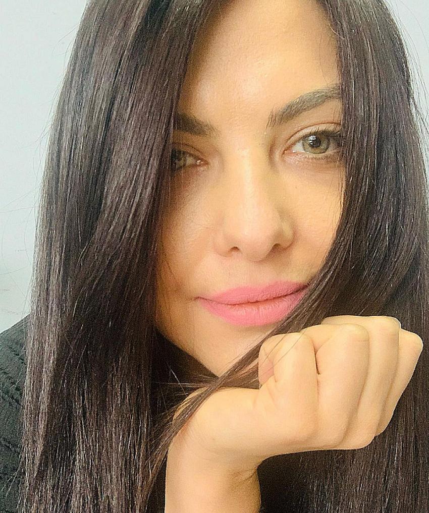 Güzel Avukat Kapak Oldu