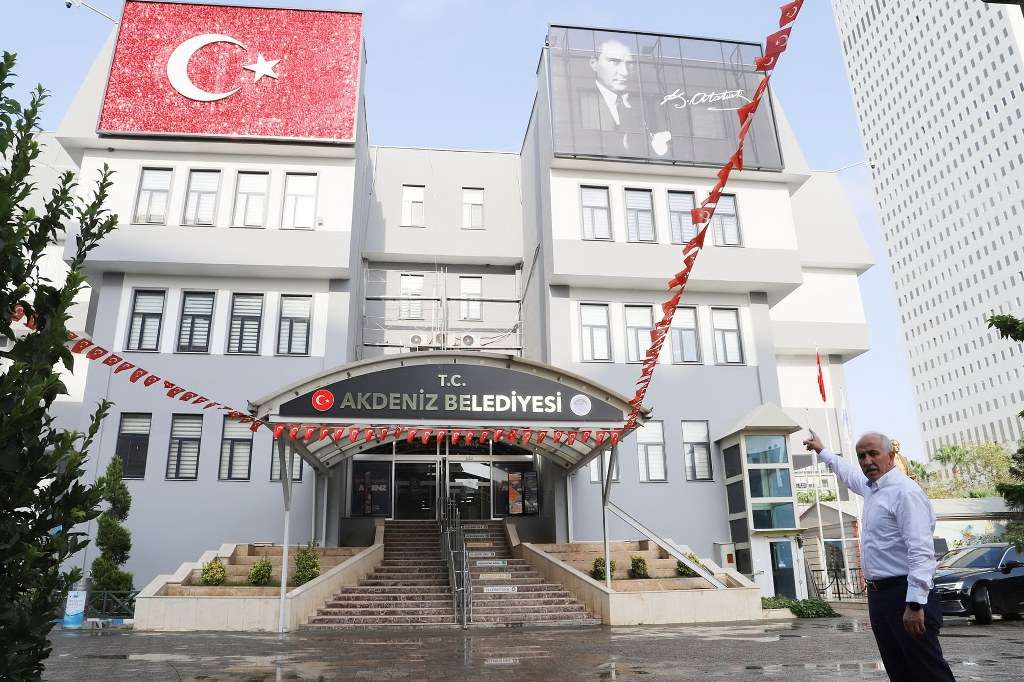 Başkan Gültak Cumhuriyetin 99uncu Yaşını Kutladı