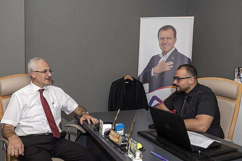 Kariyer Merkezi, Geleceğin Mesleklerine Dikkat &Ccedil;ekti