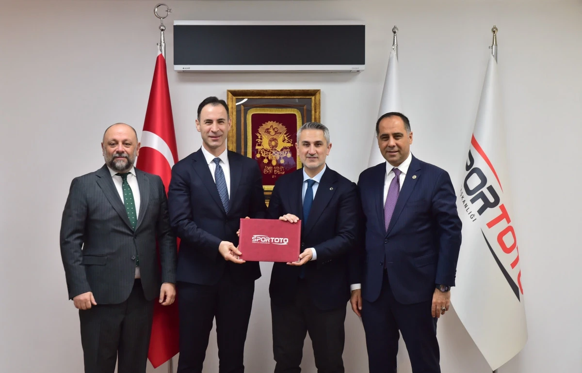 Kıratlı: &ldquo;Mersin&rsquo;e yeni bir Gen&ccedil;lik Kampı kazandırıyoruz&rdquo;