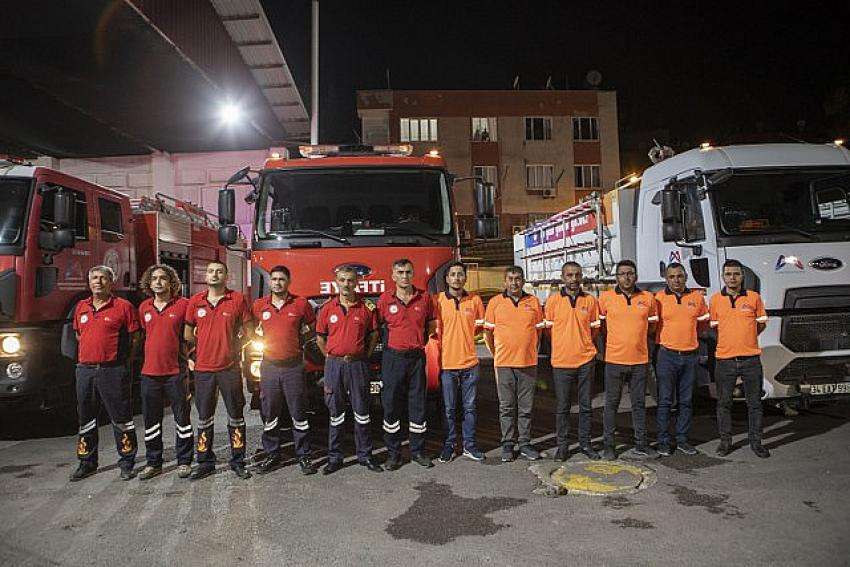 Mersin B&uuml;y&uuml;kşehir Ekipleri, Sele Teslim Olan Şehirler İ&ccedil;in Yola &Ccedil;ıktı