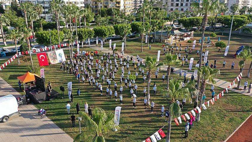Mersin B&uuml;y&uuml;kşehir&rsquo;in &lsquo;Bilin&ccedil;li Spor&rsquo; Etkinliği 19 Mayıs Coşkusuyla Renklendi
