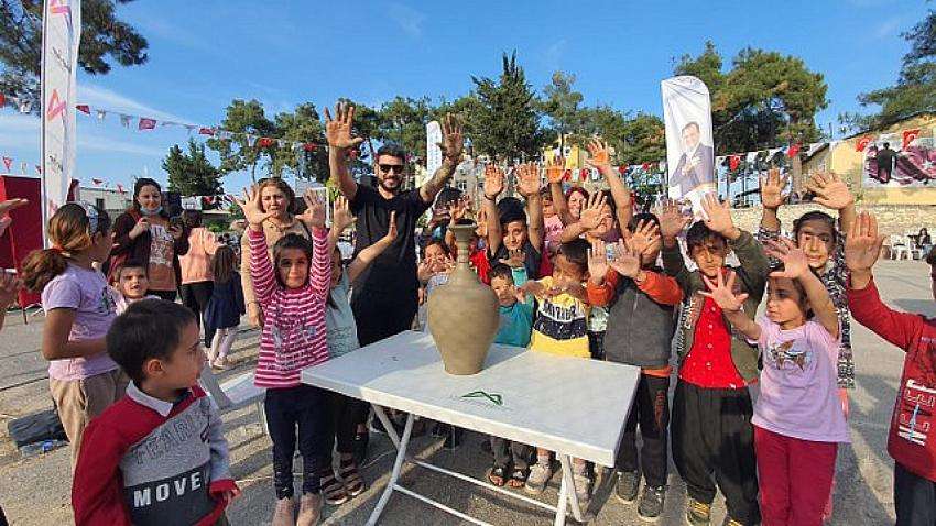 Mersin B&uuml;y&uuml;kşehir Ve Tadeka&rsquo;nın K&ouml;y Şenlikleri Renkli G&ouml;r&uuml;nt&uuml;lere Sahne Oluyor