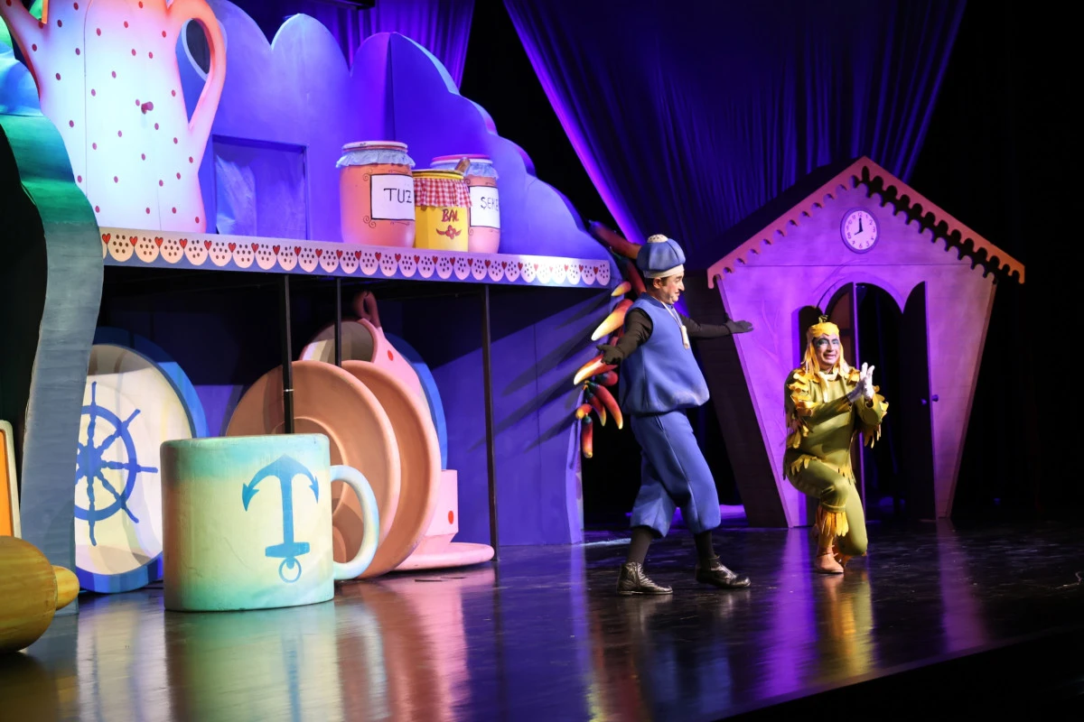 &ldquo;Tatil Başlasın, Perde A&ccedil;ılsın&rdquo;