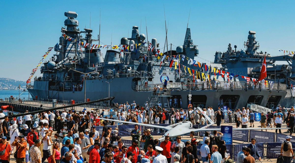 TEKNOFEST Mavi Vatan&rsquo;da Ziyaret&ccedil;i Rekoru: 340 Bin Kişi G&ouml;lc&uuml;k&rsquo;e Akın Etti