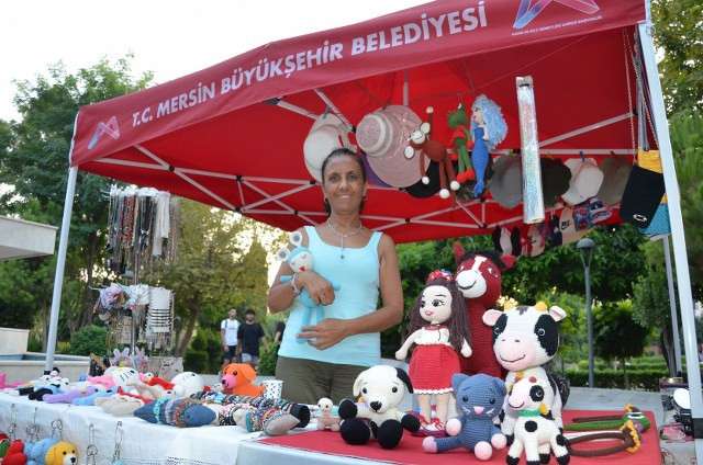 &Uuml;reten Kadın Kazanan Kadın