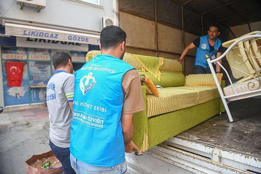 Yenişehir Belediyesi Yardımseverler Ve İhtiya&ccedil; Sahipleri Arasında K&ouml;pr&uuml; Oluyor